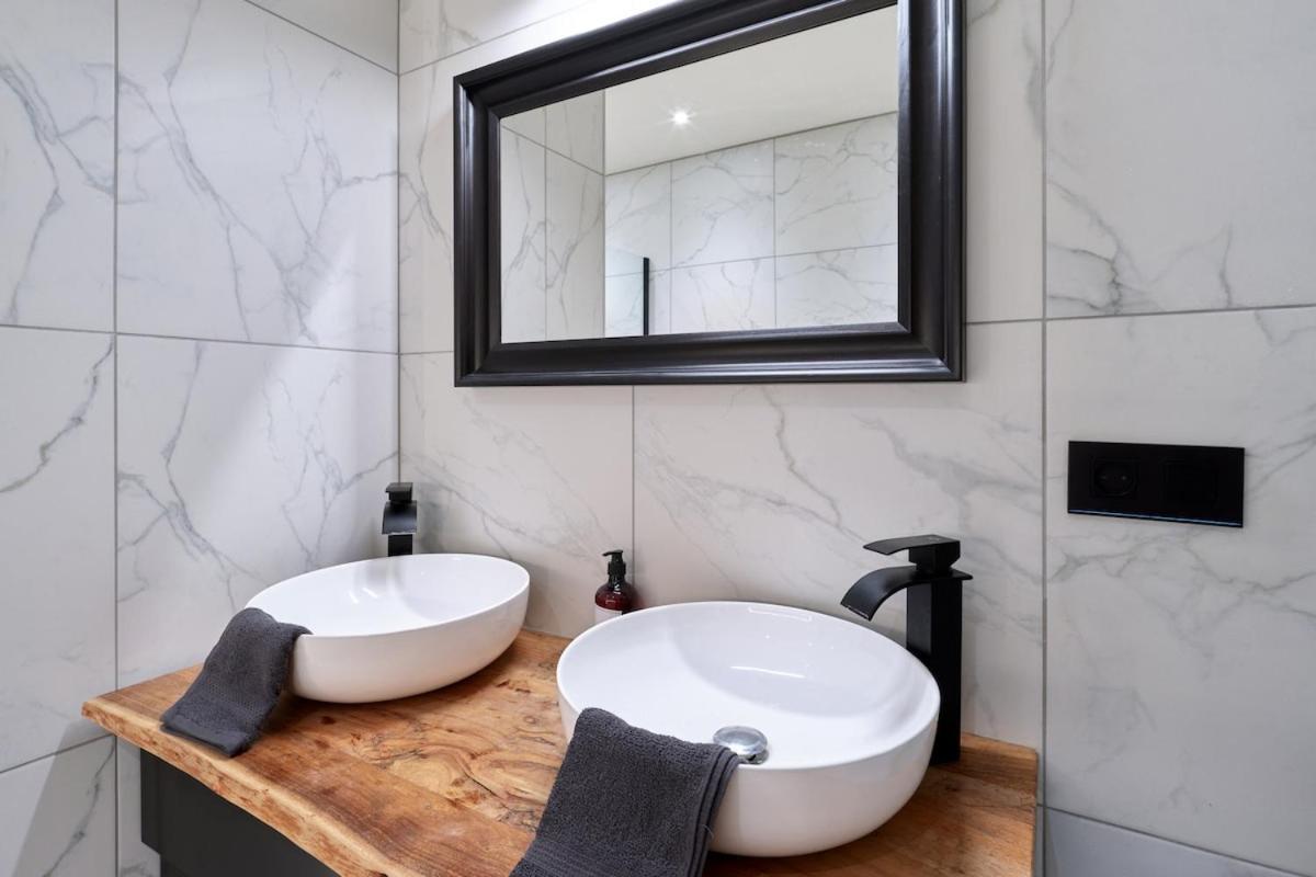Le Luxury Loft - Parlement Europeen L Parking L Netflix - Spacieux & Unique Apartment